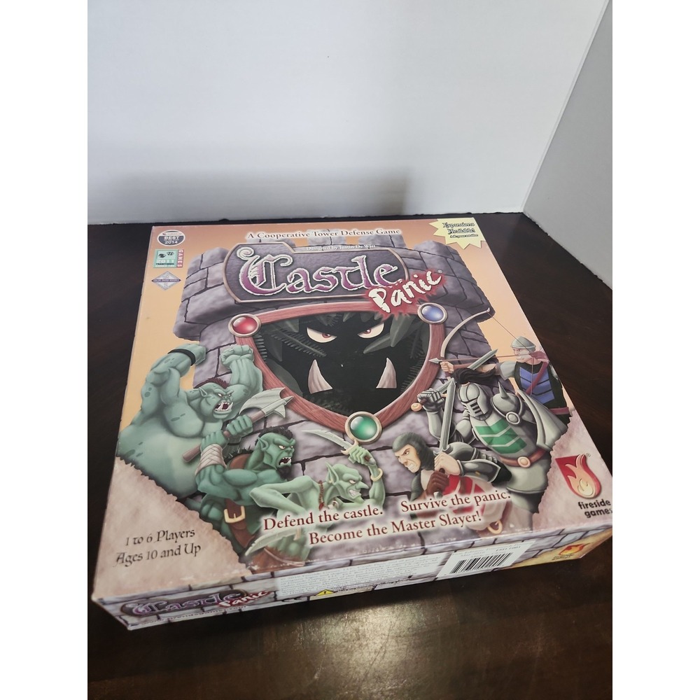 Castle Panic Board Game - 100% Complete - Fireside Games- Excellent Condition